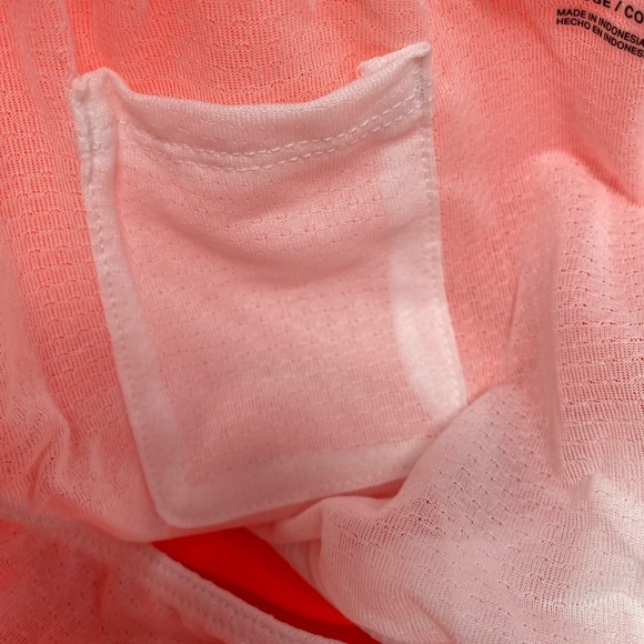 NEW - Women’s Under Armour Fly By 2.0 Running Shorts - Picture 4 of 7